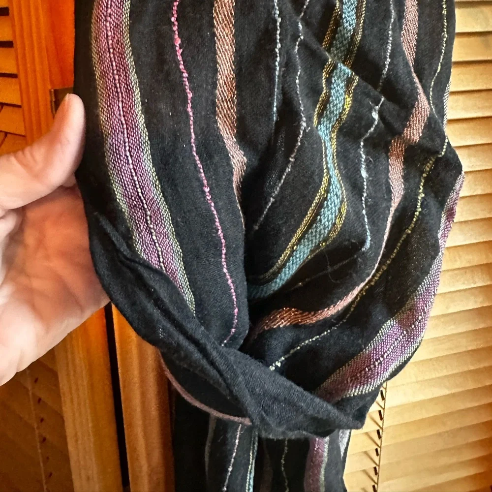 None scarf black
